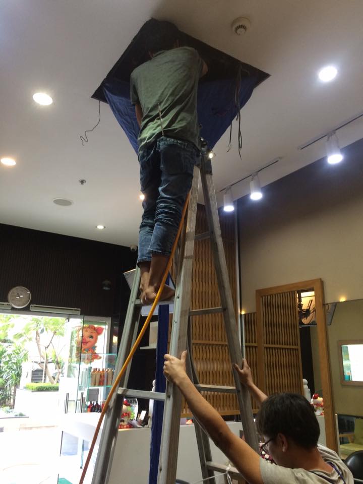 Vệ sinh máy lạnh quận 3