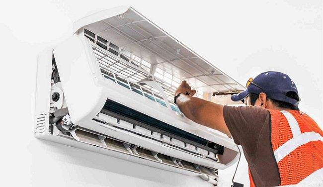 5 Dấu Hiệu Nhận Biết Máy Lạnh Cần Được Vệ Sinh